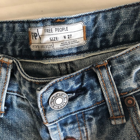 Free People Jean shorts - Picture 4 of 4